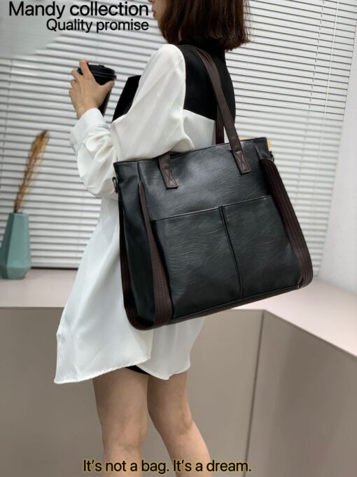 IELGY Fashionable large-capacity Multipurpose Mandy Fashion Grain Leather Crossbody handbag - Image 4